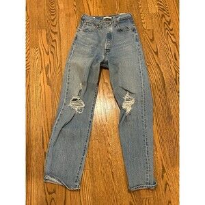 Levi's Distressed Ribcage Straight - 26